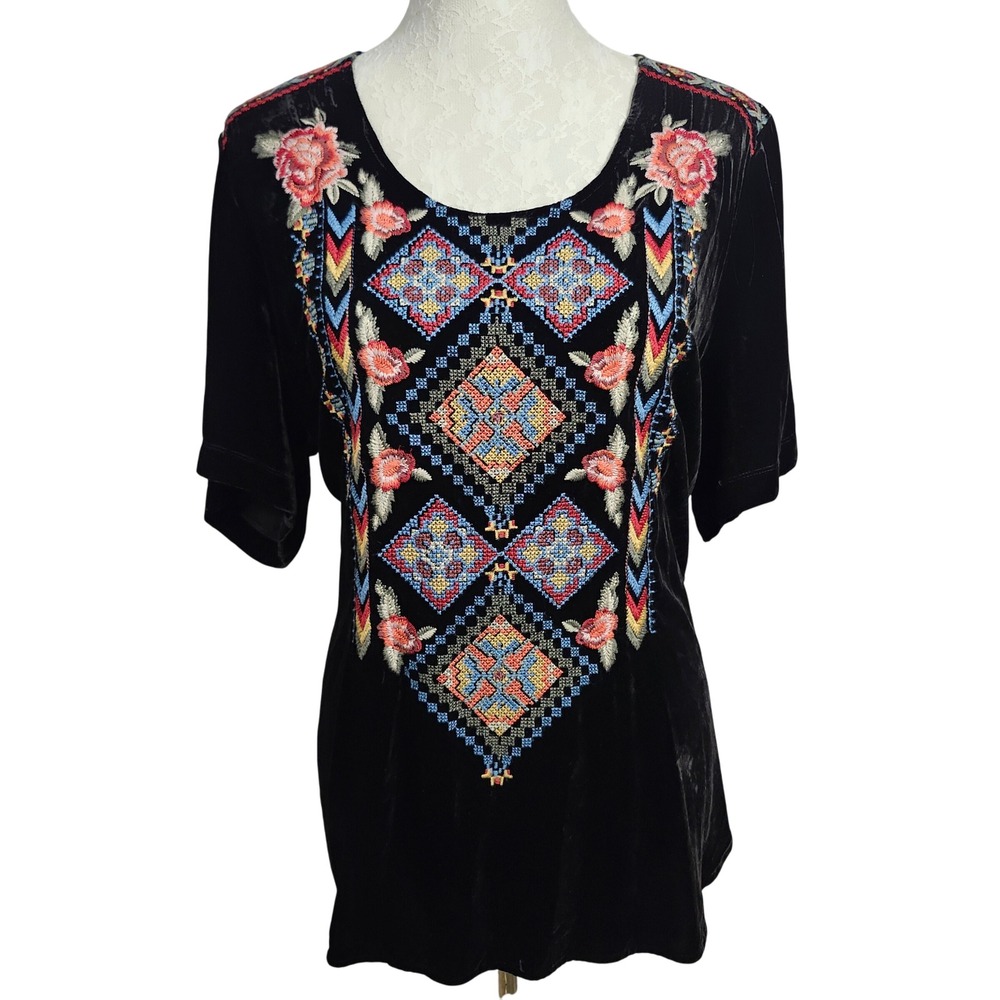 JW Los Angeles Velvet Embroidered Top Boho Floral Geometric Print Short Sleeve L